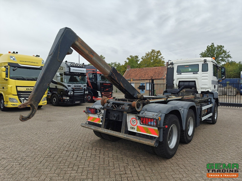 MAN TGS-TGX 26.440 6x4 Dagcabine Euro5 - AJK 20T HaakarmSysteem - Volledig Bladgeveerd - Naafreductie - Handgeschakeld - Horgos rakodó teherautó: 2 kép. MAN TGS-TGX 26.440 6x4 Dagcabine Euro5 - AJK 20T HaakarmSysteem - Volledig Bladgeveerd - Naafreductie - Handgeschakeld - Horgos rakodó teherautó: 2 kép.