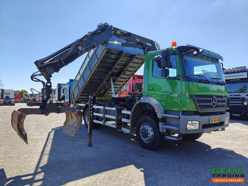Mercedes-Benz AXOR 1829 AK 4x4 Dagcab Euro5 - Kipper + Terex 105.2 - RadioGrafisch - NaafReductie - Billenőplatós teherautó, Darus autó: 4 kép. Mercedes-Benz AXOR 1829 AK 4x4 Dagcab Euro5 - Kipper + Terex 105.2 - RadioGrafisch - NaafReductie - Billenőplatós teherautó, Darus autó: 4 kép.