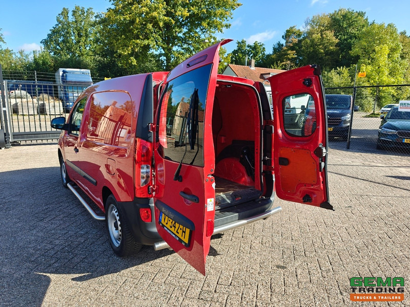 Mercedes-Benz Citan 108 CDI BlueEFFICIENCY Euro5L - Airco - 4-Seizoensbanden - Bluetooth Radio - Kis furgon: 5 kép. Mercedes-Benz Citan 108 CDI BlueEFFICIENCY Euro5L - Airco - 4-Seizoensbanden - Bluetooth Radio - Kis furgon: 5 kép.