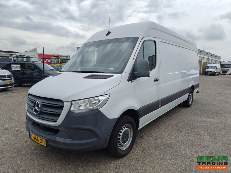 Mercedes-Benz Sprinter 314 CDI L3H2 - Euro6ZF - Automaat - Camera - 03/2026APK - Furgon: 1 kép. Mercedes-Benz Sprinter 314 CDI L3H2 - Euro6ZF - Automaat - Camera - 03/2026APK - Furgon: 1 kép.