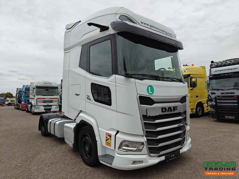DAF XG+ 480 FT 4x2 Euro6E- MEGA/Lowdeck - Retarder - Dubbele tanks - MirrorCam - 320.000KM - Nyergesvontató: 2 kép. DAF XG+ 480 FT 4x2 Euro6E- MEGA/Lowdeck - Retarder - Dubbele tanks - MirrorCam - 320.000KM - Nyergesvontató: 2 kép.