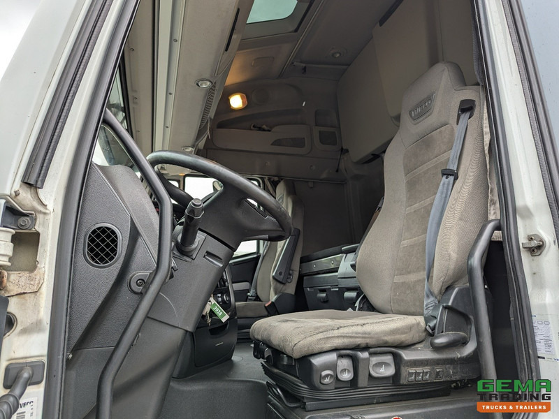 Iveco Stralis 420 Hi-Way 4x2 Euro6A - Dubbele tanks - Rema - 08/2025 APK - Nyergesvontató: 5 kép. Iveco Stralis 420 Hi-Way 4x2 Euro6A - Dubbele tanks - Rema - 08/2025 APK - Nyergesvontató: 5 kép.
