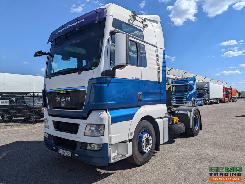 MAN TGX 18.540 4x2 XXL Euro5 - Retarder - Reservewiel - Luchthoorns - Belgium Truck - Nyergesvontató: 1 kép. MAN TGX 18.540 4x2 XXL Euro5 - Retarder - Reservewiel - Luchthoorns - Belgium Truck - Nyergesvontató: 1 kép.