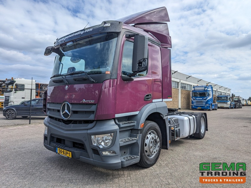 Mercedes-Benz Antos 1839 4x2 Daycab 11L Euro6 Automaat - Airco (T1489) - Nyergesvontató: 1 kép. Mercedes-Benz Antos 1839 4x2 Daycab 11L Euro6 Automaat - Airco (T1489) - Nyergesvontató: 1 kép.