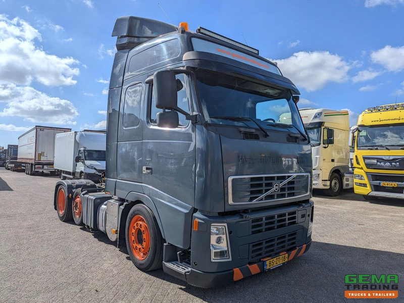 Volvo FH400 6x2 Globetrotter XL Euro5 - XLOW/Mega - Dubbele Tanks - Hefschotel - Nyergesvontató: 2 kép. Volvo FH400 6x2 Globetrotter XL Euro5 - XLOW/Mega - Dubbele Tanks - Hefschotel - Nyergesvontató: 2 kép.