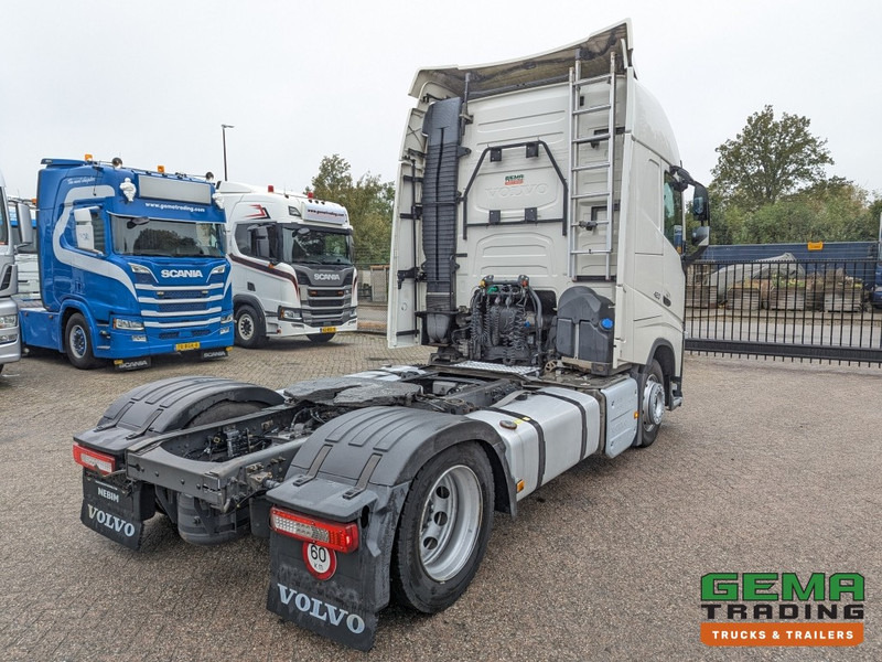 Volvo FH420 4x2 Euro6 FH420 4x2 Globetrotter Euro6 - XLOW / Mega - VEB+ - Double Tanks - Air Suspension - Nyergesvontató: 3 kép. Volvo FH420 4x2 Euro6 FH420 4x2 Globetrotter Euro6 - XLOW / Mega - VEB+ - Double Tanks - Air Suspension - Nyergesvontató: 3 kép.