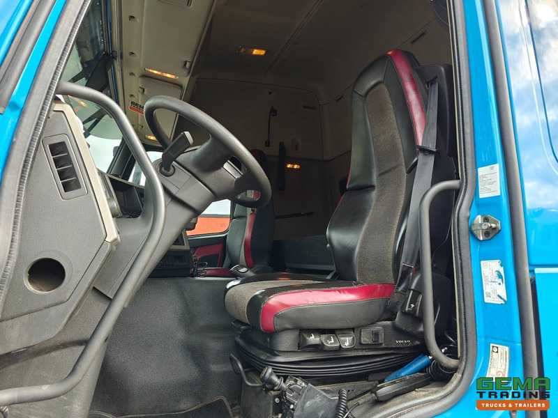 Volvo FM450 6x2/4 Globetrotter Euro6C - WF/Kiep Hydrauliek - 308.000KM - 12/2025 APK - Nyergesvontató: 5 kép. Volvo FM450 6x2/4 Globetrotter Euro6C - WF/Kiep Hydrauliek - 308.000KM - 12/2025 APK - Nyergesvontató: 5 kép.