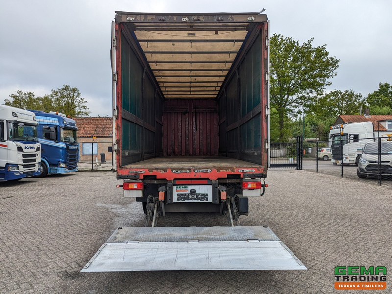 Volvo FE 280 6x2 Slaapcab Euro6 - BDF / SchuifzeilenBak 7.5M + Laadklep 1500KG - Rongpotten/Rongen - Ponyvás teherautó: 4 kép. Volvo FE 280 6x2 Slaapcab Euro6 - BDF / SchuifzeilenBak 7.5M + Laadklep 1500KG - Rongpotten/Rongen - Ponyvás teherautó: 4 kép.