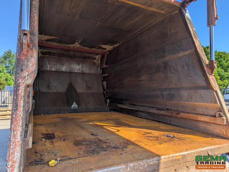 Volvo FE 300 EEV 6x2/4 Dagcab Euro5 EEV K - Zoeller Ekopres Medium XL - Szemetesautó: 5 kép. Volvo FE 300 EEV 6x2/4 Dagcab Euro5 EEV K - Zoeller Ekopres Medium XL - Szemetesautó: 5 kép.