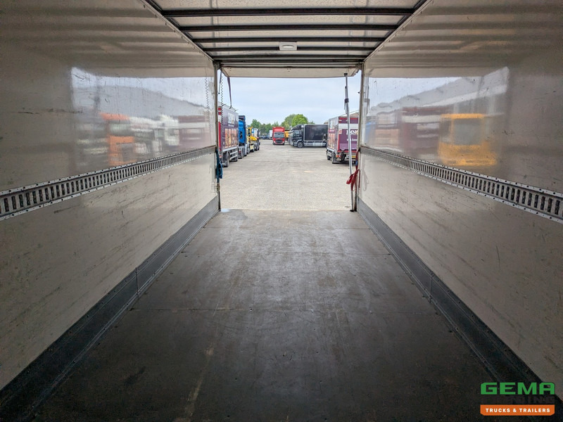 Volvo FL 250 4x2 Dagcab Euro6 -6CIL- 12T- Gesloten bak 7.75m + laadklep 1500kg - 06/2025APK - Dobozos felépítményű teherautó: 5 kép. Volvo FL 250 4x2 Dagcab Euro6 -6CIL- 12T- Gesloten bak 7.75m + laadklep 1500kg - 06/2025APK - Dobozos felépítményű teherautó: 5 kép.