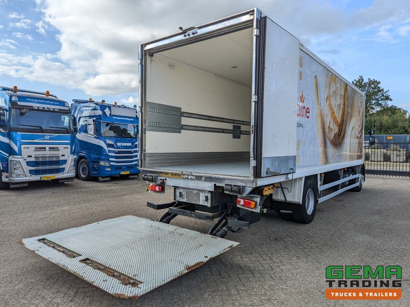 Volvo FL210 4x2 Daycab 18Ton Euro5 Handgeschakeld - Koel-VriesBak 8.38M - Frigo Block - Laadklep 1500KG - Hőszigetelt teherautó: 2 kép. Volvo FL210 4x2 Daycab 18Ton Euro5 Handgeschakeld - Koel-VriesBak 8.38M - Frigo Block - Laadklep 1500KG - Hőszigetelt teherautó: 2 kép.