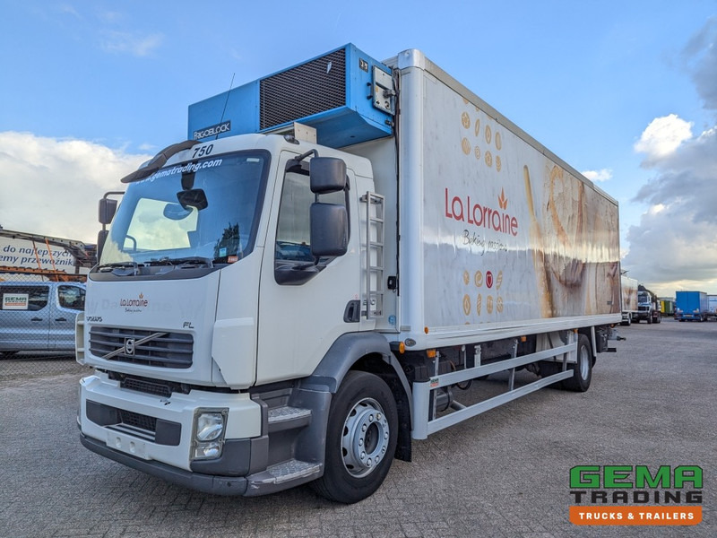 Volvo FL210 4x2 Daycab 18Ton Euro5 Handgeschakeld - Koel-VriesBak 8.38M - Frigo Block - Laadklep 1500KG - Hőszigetelt teherautó: 1 kép. Volvo FL210 4x2 Daycab 18Ton Euro5 Handgeschakeld - Koel-VriesBak 8.38M - Frigo Block - Laadklep 1500KG - Hőszigetelt teherautó: 1 kép.