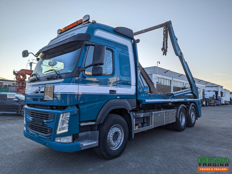 Volvo FM 460 6x2/4 Globetrotter Euro6 - JOAB PortaalSysteem 18T - Uitschuifbaar - Afstandbediening - VangmuilKoppeling - Konténerszállító: 1 kép. Volvo FM 460 6x2/4 Globetrotter Euro6 - JOAB PortaalSysteem 18T - Uitschuifbaar - Afstandbediening - VangmuilKoppeling - Konténerszállító: 1 kép.