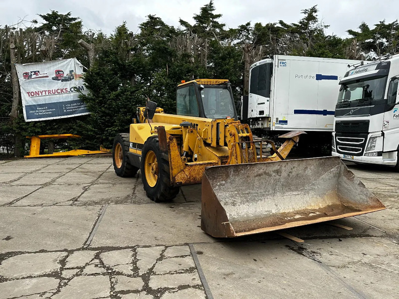 Caterpillar TH63 4X4X4 Telehandler - Teleszkópos rakodó: 1 kép. Caterpillar TH63 4X4X4 Telehandler - Teleszkópos rakodó: 1 kép.