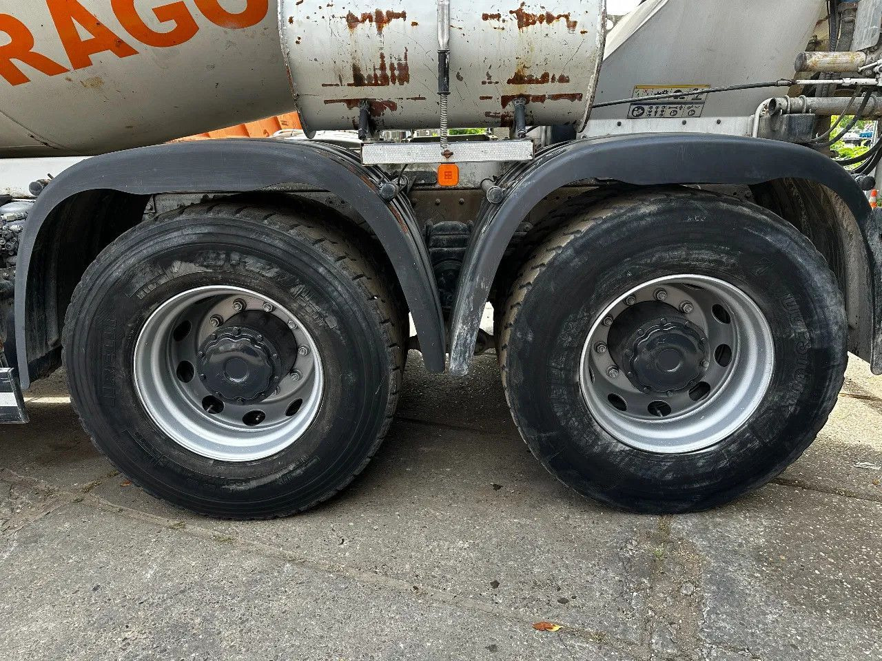 MAN TGA 35.360 8X4 CIFA Beton Mixer Spring/Spring ZF - Betonmixer: 5 kép. MAN TGA 35.360 8X4 CIFA Beton Mixer Spring/Spring ZF - Betonmixer: 5 kép.