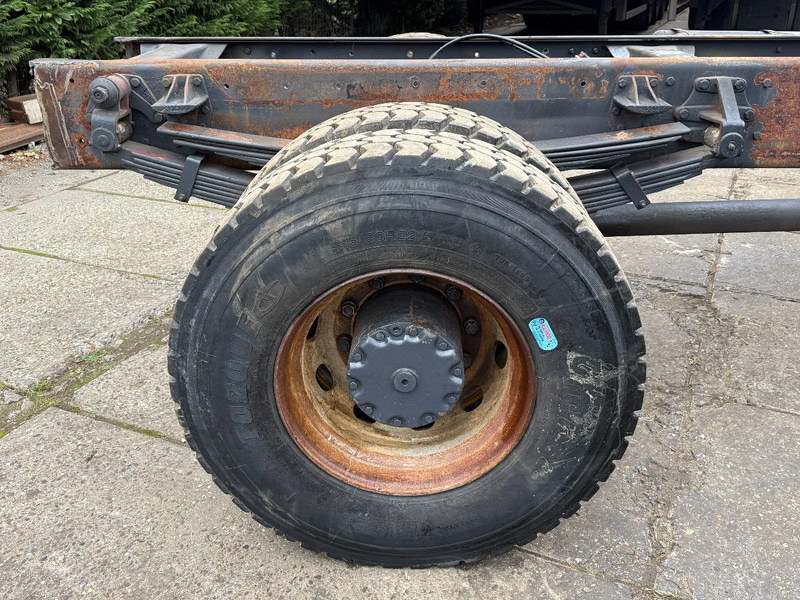 Mercedes-Benz 2036 V10 4X4 Chassis Spring/Spring Manual Gearbox - Alvaz teherautó: 5 kép. Mercedes-Benz 2036 V10 4X4 Chassis Spring/Spring Manual Gearbox - Alvaz teherautó: 5 kép.