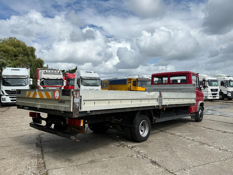 Mercedes-Benz 812 D 4X2 Pick-up Spring/Spring Belgium truck 7.5 Ton - Pickup: 4 kép. Mercedes-Benz 812 D 4X2 Pick-up Spring/Spring Belgium truck 7.5 Ton - Pickup: 4 kép.