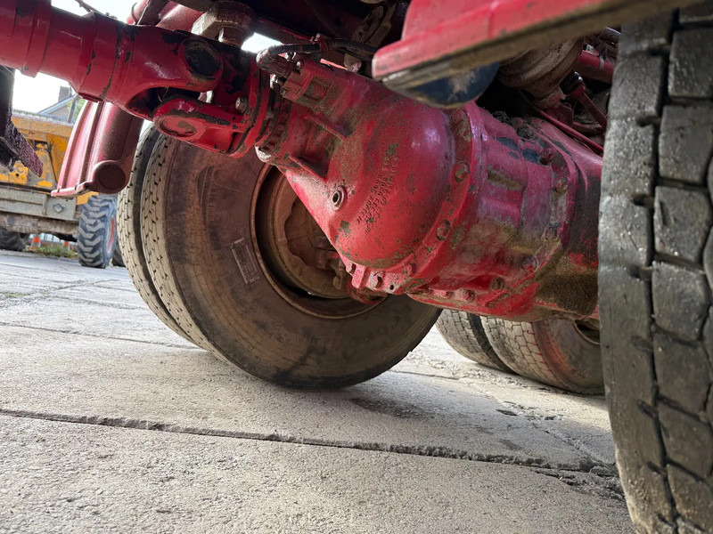 MAN FE 460 6X6 Tractor-unit Spring/Spring ZF Manual Gearbox - Nyergesvontató: 5 kép. MAN FE 460 6X6 Tractor-unit Spring/Spring ZF Manual Gearbox - Nyergesvontató: 5 kép.