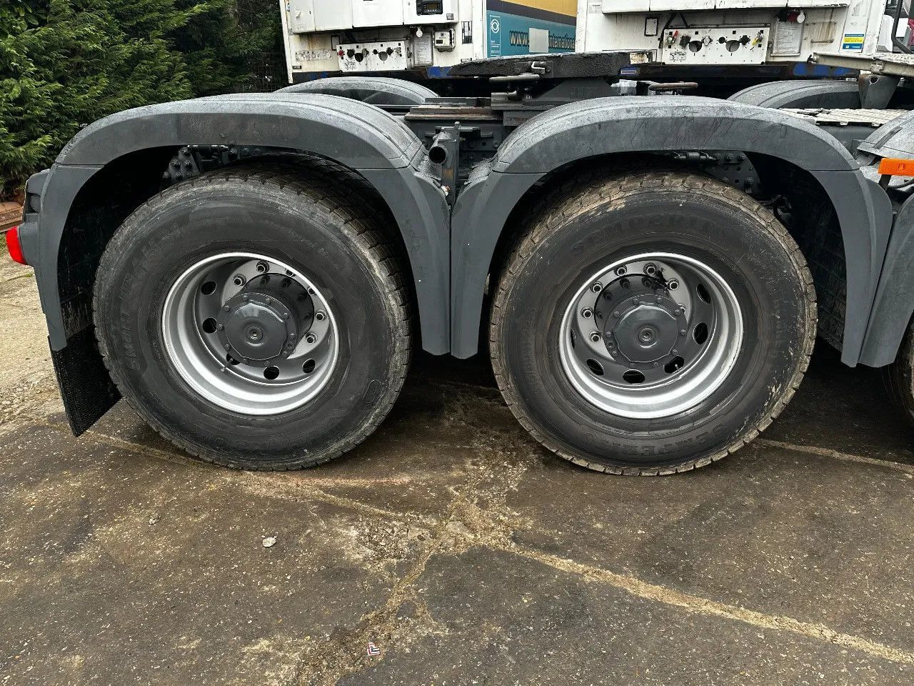 Mercedes-Benz AROCS 4163 8X4 Tractor-unit 180Ton Retarder *Top Mercedes-Benz AROCS 4163 8X4 Tractor-unit 180Ton Retarder *NEW - Nyergesvontató: 5 kép. Mercedes-Benz AROCS 4163 8X4 Tractor-unit 180Ton Retarder *Top Mercedes-Benz AROCS 4163 8X4 Tractor-unit 180Ton Retarder *NEW - Nyergesvontató: 5 kép.