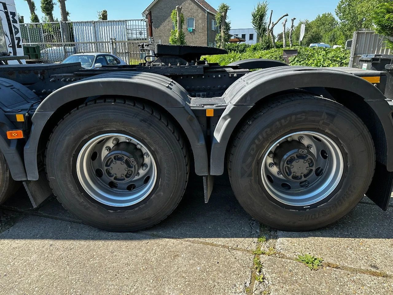 Volvo FH 16.750 8X4 Tractor-unit Push-pull 180T Retard Volvo FH 16.750 8X4 Tractor-unit Push-pull 180T Retard - Nyergesvontató: 4 kép. Volvo FH 16.750 8X4 Tractor-unit Push-pull 180T Retard Volvo FH 16.750 8X4 Tractor-unit Push-pull 180T Retard - Nyergesvontató: 4 kép.