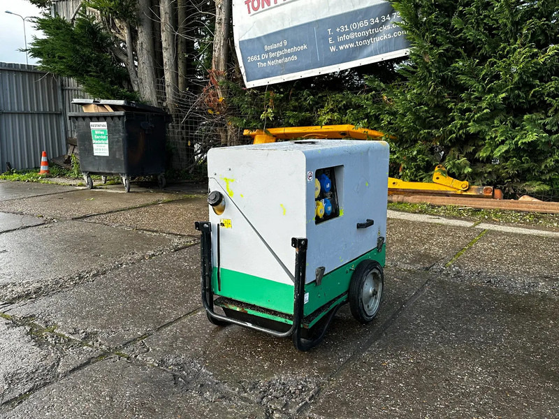 Pramac P6000S2 6KVA Generator - Áramfejlesztő: 3 kép. Pramac P6000S2 6KVA Generator - Áramfejlesztő: 3 kép.