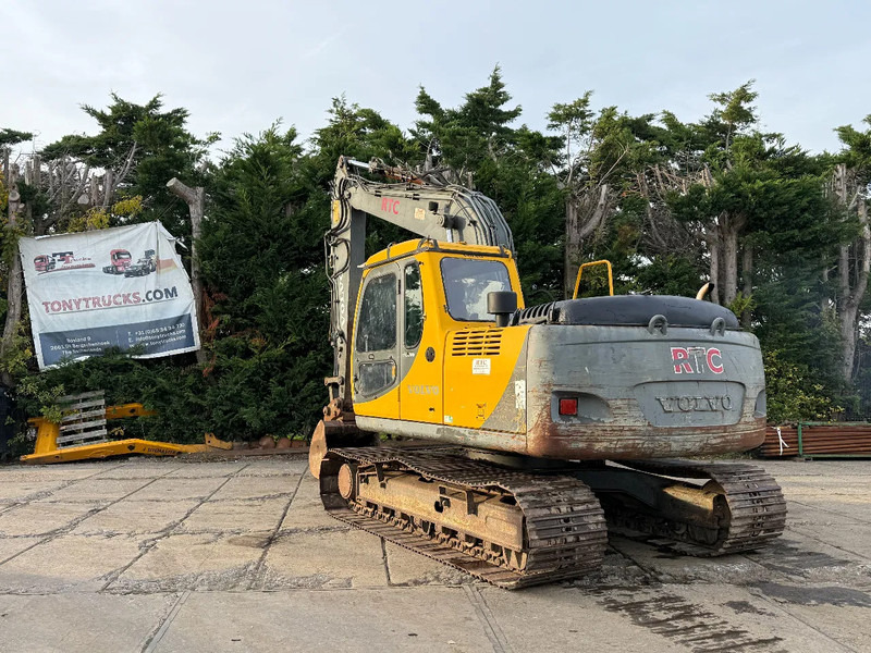 Volvo EC 140 LC Excavator Hammerline Quick Coupler - Lánctalpas kotró: 1 kép. Volvo EC 140 LC Excavator Hammerline Quick Coupler - Lánctalpas kotró: 1 kép.