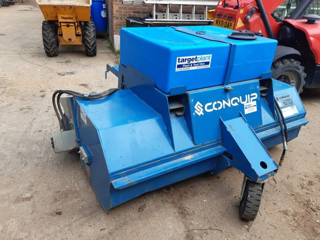 Conquip SA800AK-02100 - Ferde seprő: 1 kép. Conquip SA800AK-02100 - Ferde seprő: 1 kép.