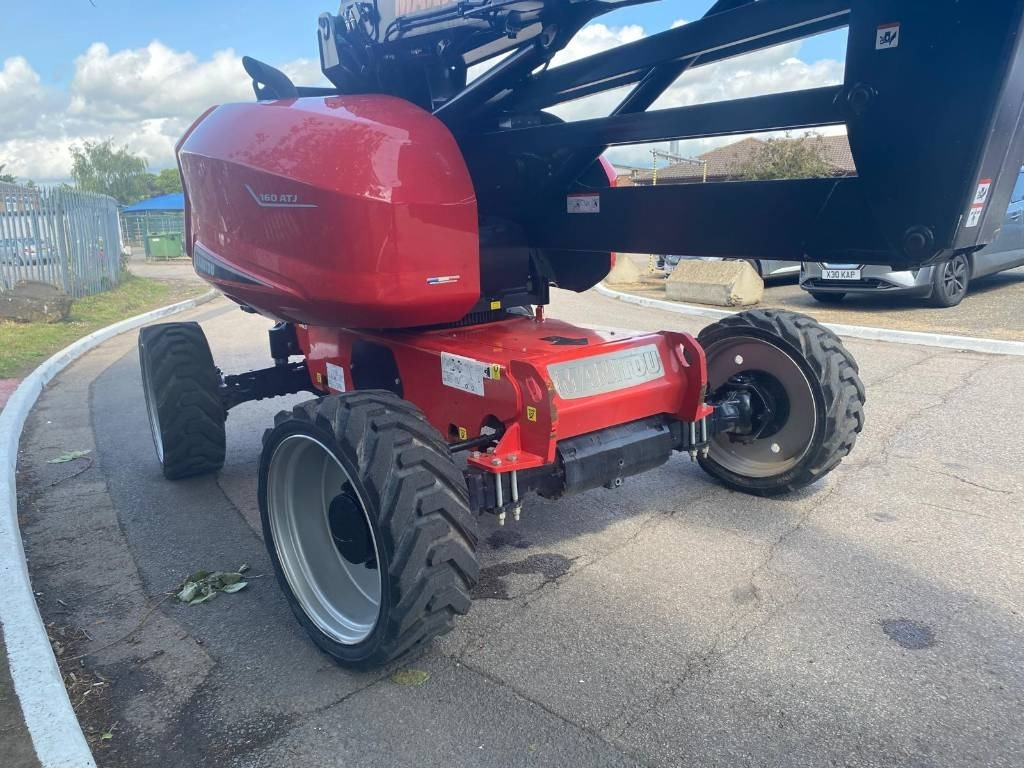 Személyemelő Manitou 160 ATJ: 12 kép.