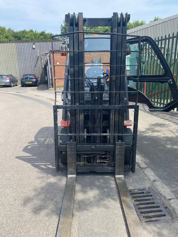 Manitou Mi25D - Dízel targonca: 4 kép. Manitou Mi25D - Dízel targonca: 4 kép.