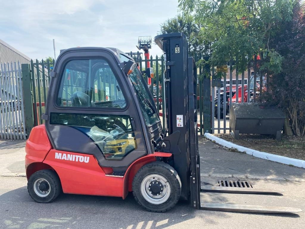 Manitou Mi25D - Dízel targonca: 1 kép. Manitou Mi25D - Dízel targonca: 1 kép.