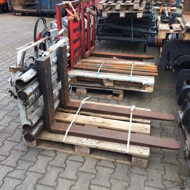 Dürwen UZV25C Fork positioner - Adapterek: 2 kép. Dürwen UZV25C Fork positioner - Adapterek: 2 kép.