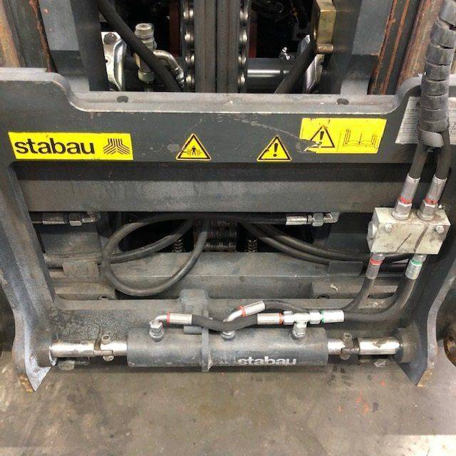 Stabau Quick Coupling System - Adapterek: 4 kép. Stabau Quick Coupling System - Adapterek: 4 kép.