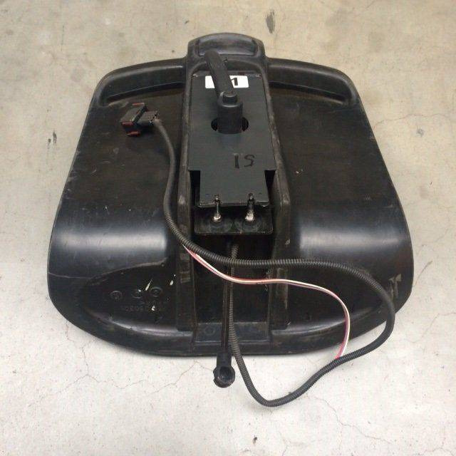 Angle assy for Linde - Karosszéria és külső - Anyagmozgató gép: 2 kép. Angle assy for Linde - Karosszéria és külső - Anyagmozgató gép: 2 kép.