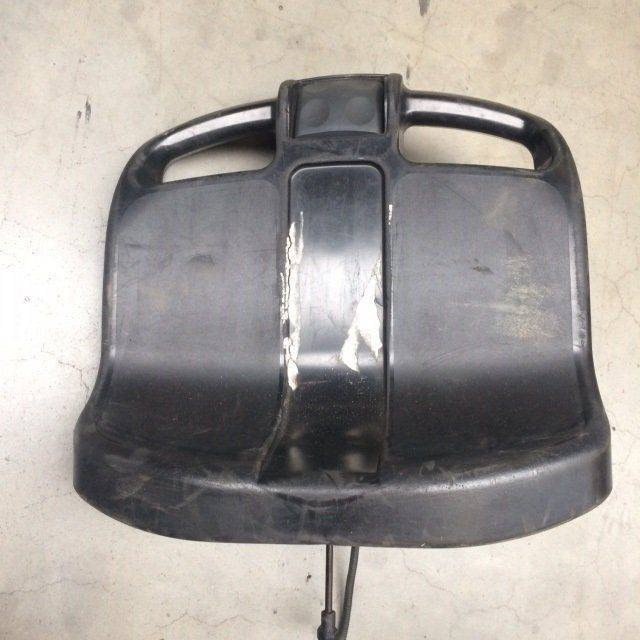 Angle assy for Linde - Karosszéria és külső - Anyagmozgató gép: 1 kép. Angle assy for Linde - Karosszéria és külső - Anyagmozgató gép: 1 kép.