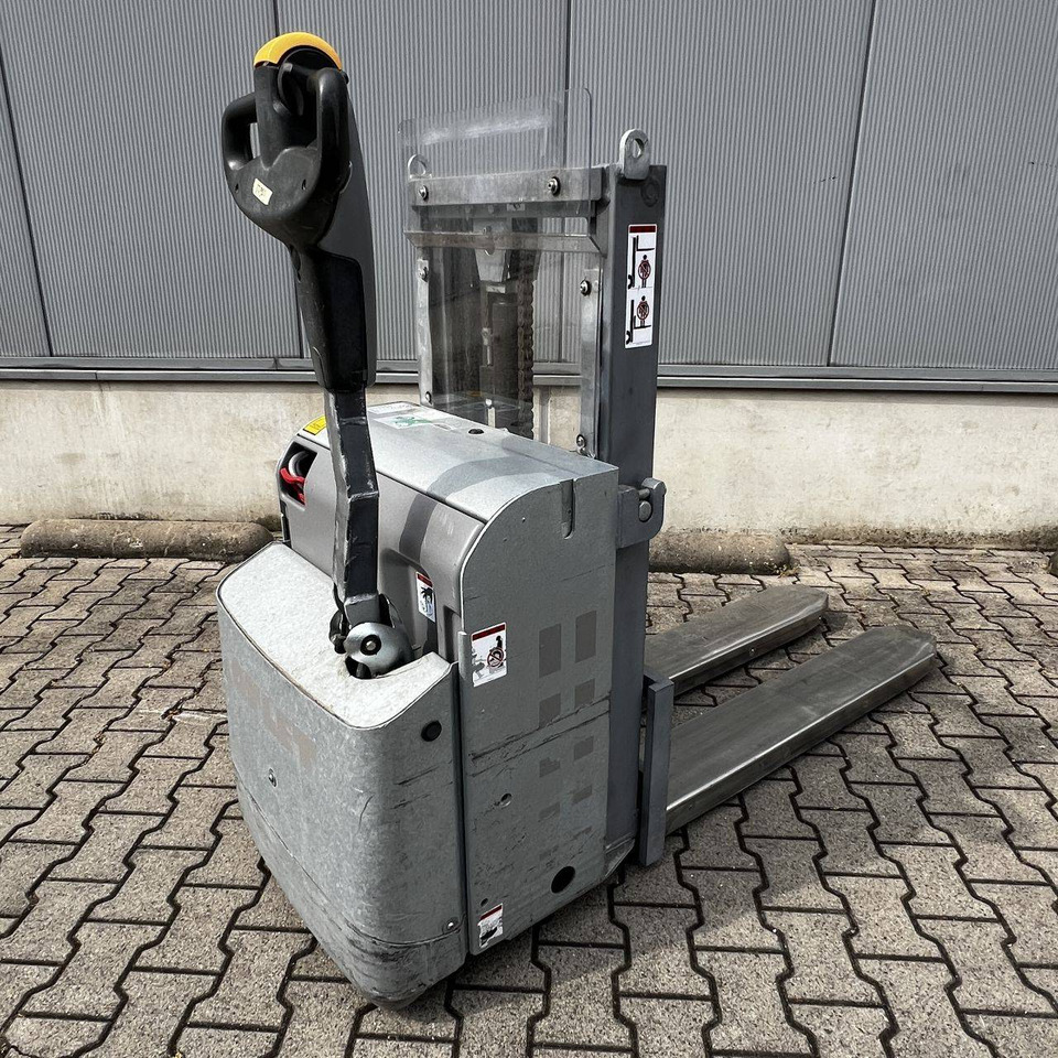 Atlet PSL125 Galvano - Emelőtargoncá: 1 kép. Atlet PSL125 Galvano - Emelőtargoncá: 1 kép.