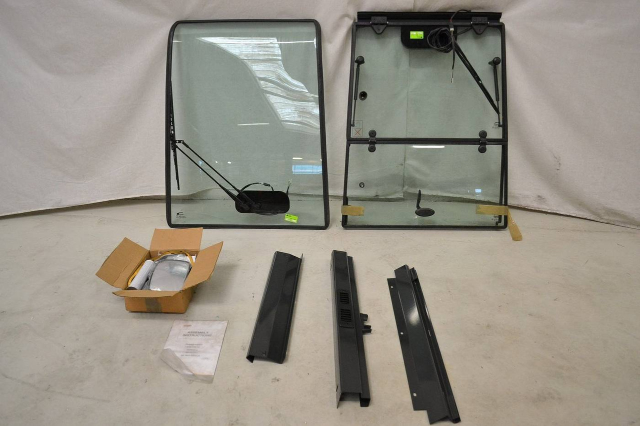 Canvas Cabin Nissan TX - Ablak és alkatrészek - Anyagmozgató gép: 4 kép. Canvas Cabin Nissan TX - Ablak és alkatrészek - Anyagmozgató gép: 4 kép.