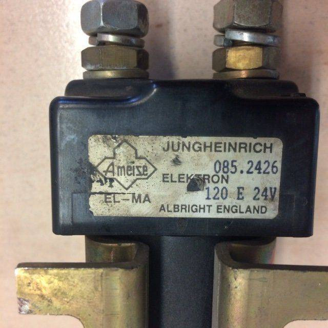 Contactor for Jungheinrich - Elektromos rendszer - Anyagmozgató gép: 4 kép. Contactor for Jungheinrich - Elektromos rendszer - Anyagmozgató gép: 4 kép.