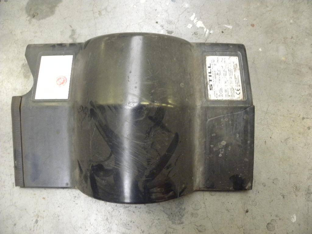 Cover for Still FM 171 - Karosszéria és külső - Anyagmozgató gép: 1 kép. Cover for Still FM 171 - Karosszéria és külső - Anyagmozgató gép: 1 kép.