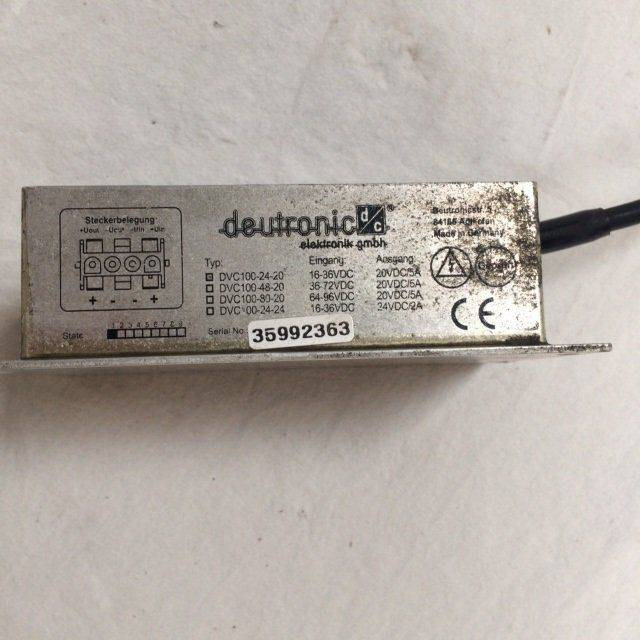 Deutronic DVC 100-24-20 - Elektromos rendszer - Anyagmozgató gép: 3 kép. Deutronic DVC 100-24-20 - Elektromos rendszer - Anyagmozgató gép: 3 kép.