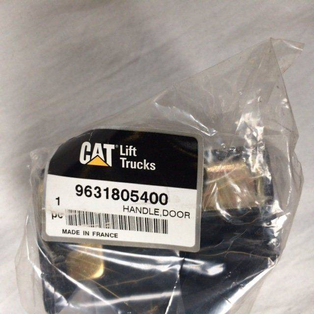 Door Handle  for Caterpillar - Fülke és belső tér - Anyagmozgató gép: 3 kép. Door Handle  for Caterpillar - Fülke és belső tér - Anyagmozgató gép: 3 kép.