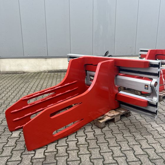Dürwen Bale Clamp with side shift - Bálafogó - Mezőgazdasági gépek: 4 kép. Dürwen Bale Clamp with side shift - Bálafogó - Mezőgazdasági gépek: 4 kép.