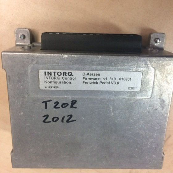 Electronic Control Unit - ECU - Anyagmozgató gép: 2 kép. Electronic Control Unit - ECU - Anyagmozgató gép: 2 kép.