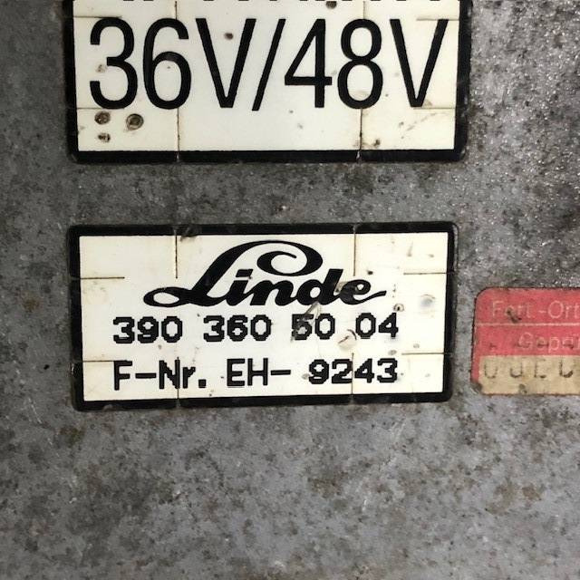 Electronics controller 48V - Elektromos rendszer - Anyagmozgató gép: 4 kép. Electronics controller 48V - Elektromos rendszer - Anyagmozgató gép: 4 kép.