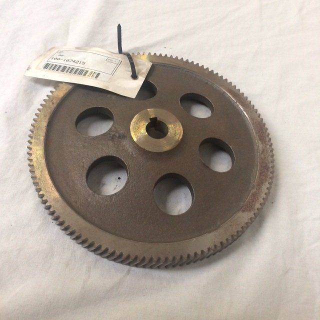 Gear for Caterpillar - Erőátvitel - Anyagmozgató gép: 2 kép. Gear for Caterpillar - Erőátvitel - Anyagmozgató gép: 2 kép.