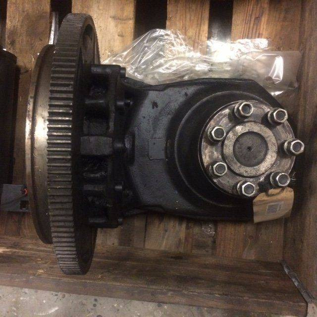 Gearbox for Caterpillar NR16K - Erőátvitel - Anyagmozgató gép: 2 kép. Gearbox for Caterpillar NR16K - Erőátvitel - Anyagmozgató gép: 2 kép.