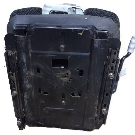 Grammer seat - Ülés - Anyagmozgató gép: 4 kép. Grammer seat - Ülés - Anyagmozgató gép: 4 kép.