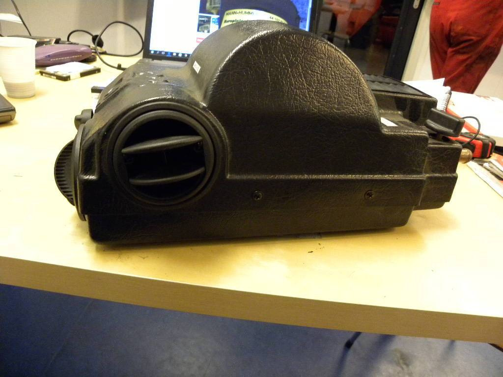 Heater 12V for IC Truck - Fülke és belső tér - Anyagmozgató gép: 4 kép. Heater 12V for IC Truck - Fülke és belső tér - Anyagmozgató gép: 4 kép.