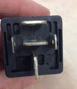 Kärcher Relay 24V - Relé - Takarítógép: 2 kép. Kärcher Relay 24V - Relé - Takarítógép: 2 kép.