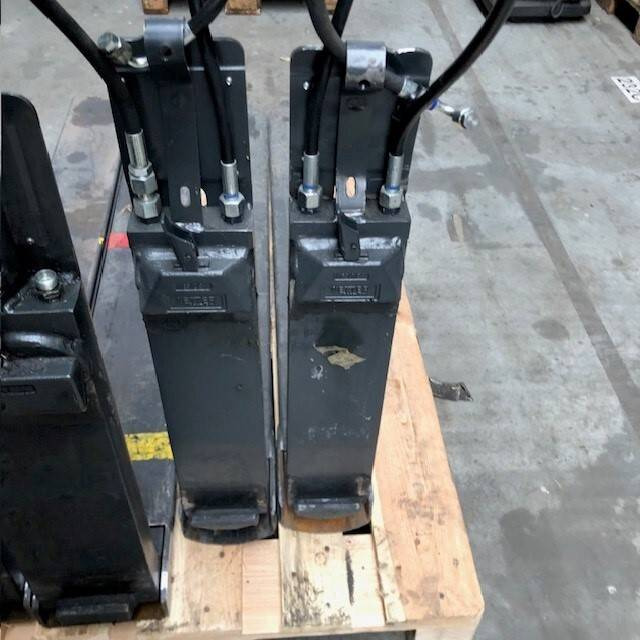 Kooi Reach Forks - Raklapvilla: 3 kép. Kooi Reach Forks - Raklapvilla: 3 kép.