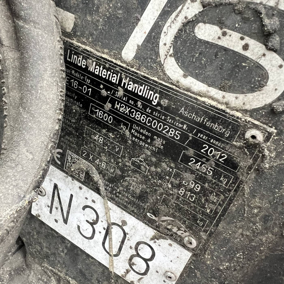 Linde E16 (386) - Elektromos targonca: 5 kép. Linde E16 (386) - Elektromos targonca: 5 kép.